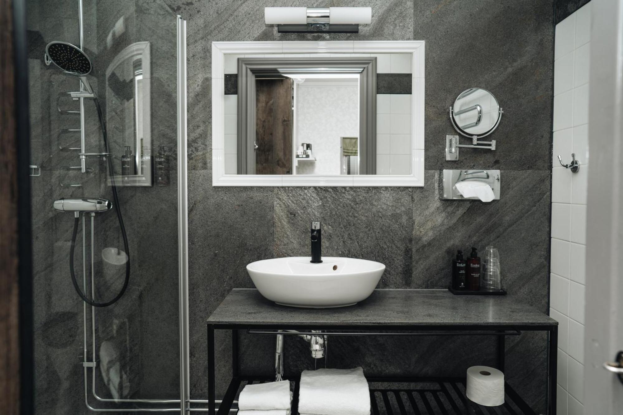 Hoegbo Brukshotell & Spa Σάντβικεν Εξωτερικό φωτογραφία